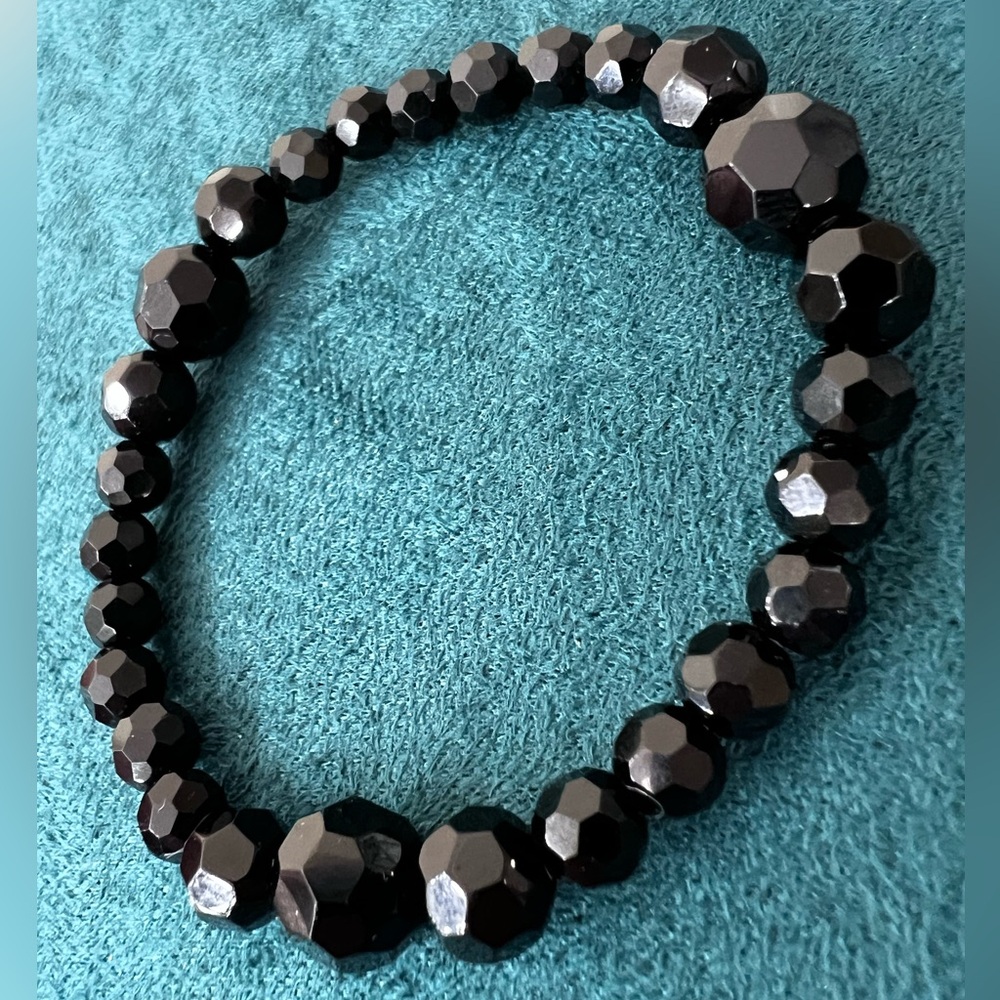 Czech glass deep black faceted bead Vintage stretch bracelet Victorian Mourning